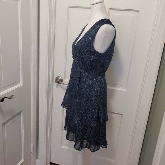 NWT BANANA REPUBLIC Chiffon Ruffels Tiered Dress Navy Polka Dots 4 Ret. $89.99 - Picture 4 of 10